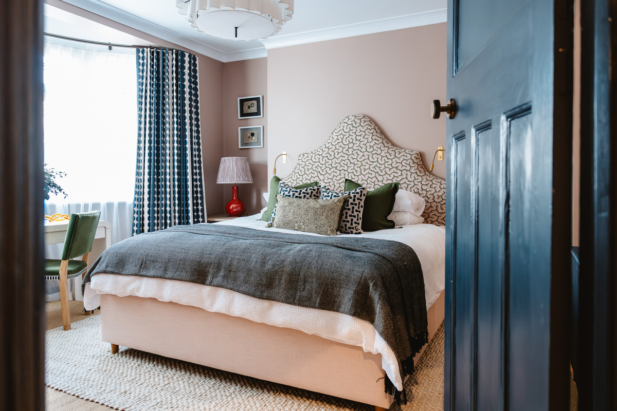 Modern Clapham South Residence Project | Speaking of Interiors