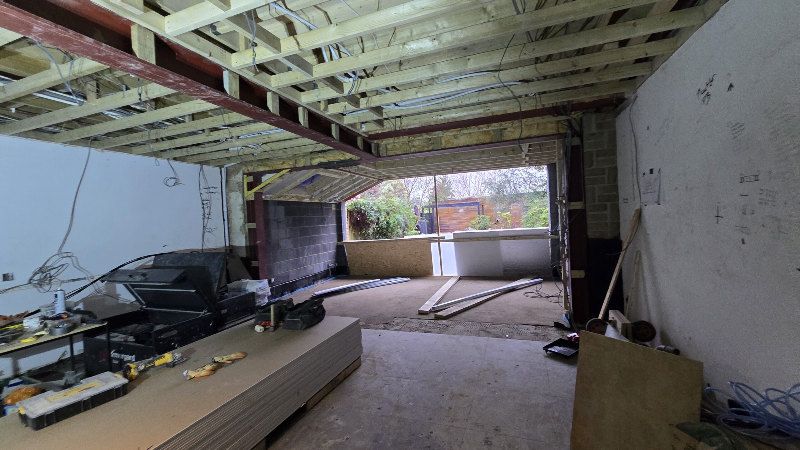 Interior Designer vs Architect: Understanding the Differences (UK Guide) Speaking of Interiors