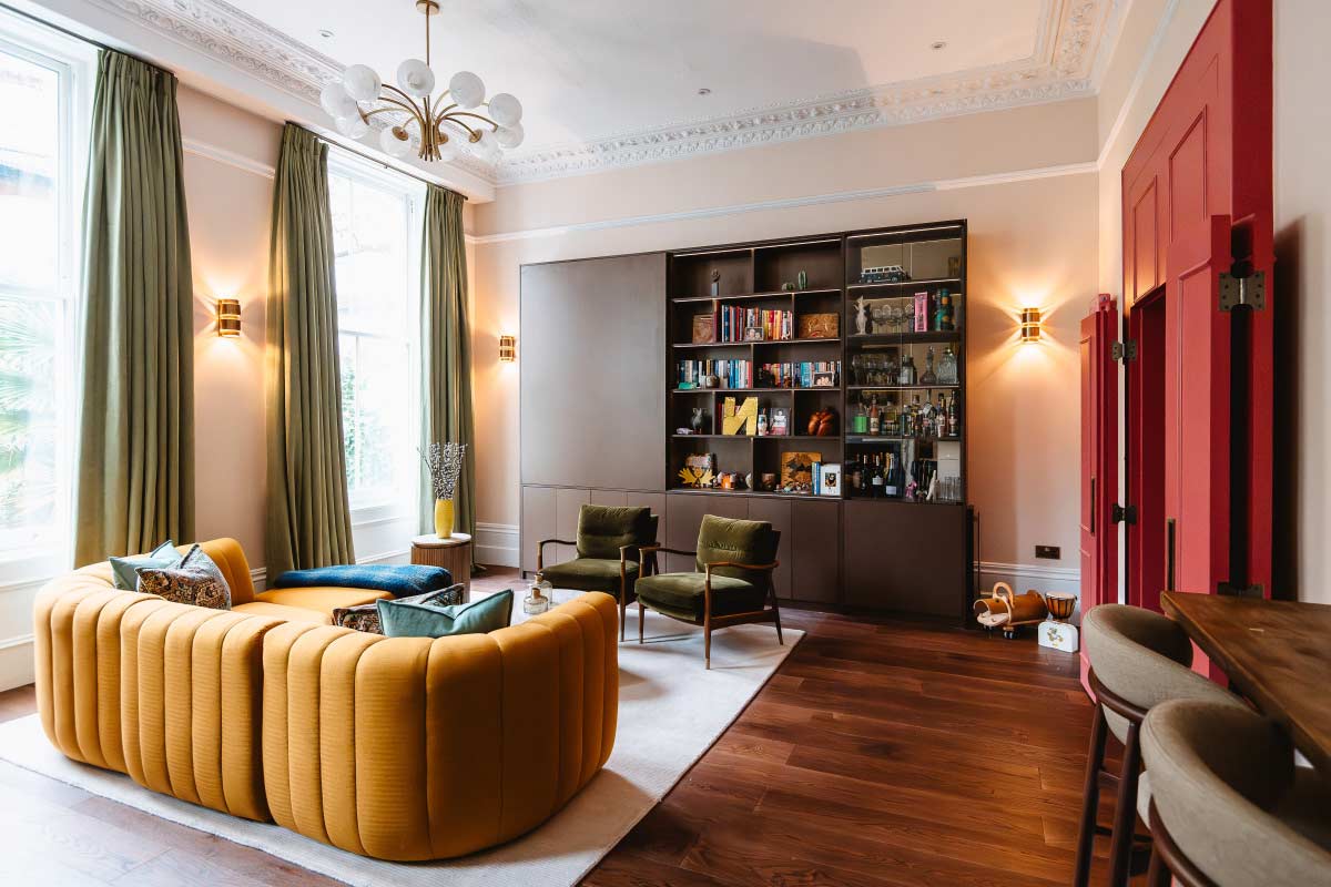 Home Renovation with an Interior Designer: The Complete Guide Speaking of Interiors